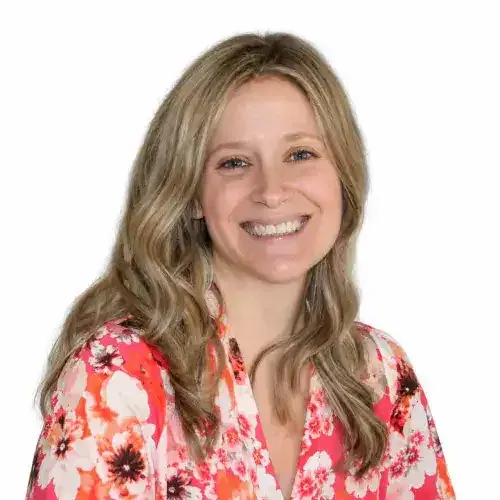 Portrait of Alyssa Sardis